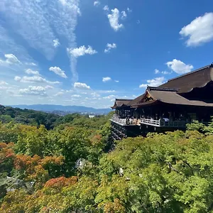 アパート 1102黒門市場1分!道頓堀まで徒歩8分!心斎橋まで徒歩9分!関西空港とusj直行電車バスあり, 大阪市